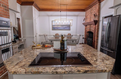 Chapin House | Exclusive Peninsula Retreat on Lake Murray – Beach, Fire Pit & Stunning Sunsets