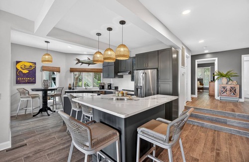 West Beach Village Condo | Exclusive Seascape in West Beach Village! 3 King Beds! Oceanfront!