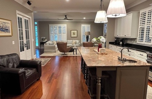 Charleston House | Executive 4 Bedroom 3.5 Bath House in charming Charleston