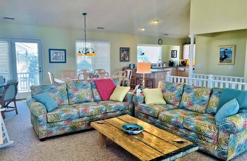 Holden Beach House | Experience coastal charm at Le Tournesol in Holden Beach, a spacious 4BR retreat!