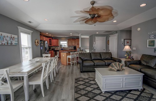 Ocean City Beach House | Experience ocean views at Shore Blessed, a spacious 5-bedroom cottage in North Topsail Beach.