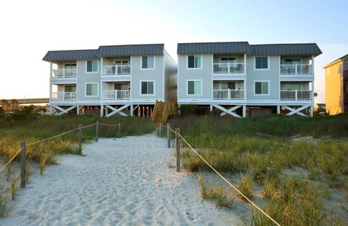 Holden Beach House | Experience oceanfront bliss at Next 2 Paradise, a cozy 2BR condo in Holden Beach.