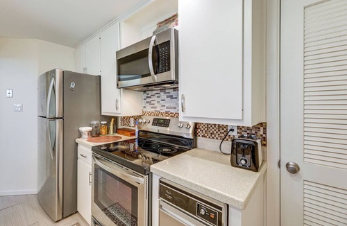 Barton Hills Condo | Explore Zilker Park & Dtwn! Central Austin Condo