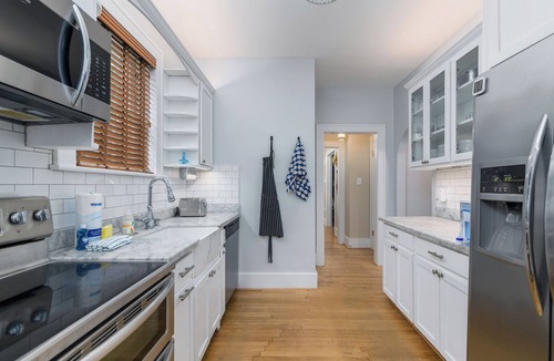 Chatham Crescent House | Exquisite Music Inspired Ardsley Park Home by Lucky Savannah