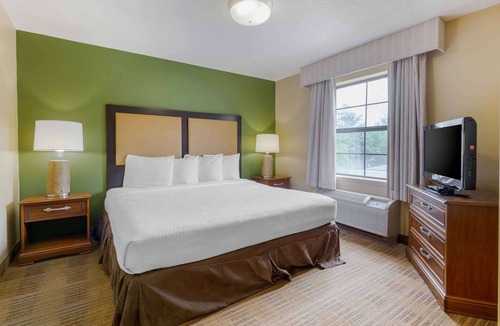Terry Sanford Hotel | Extended Stay America Suites - Fayetteville - Fort Bragg