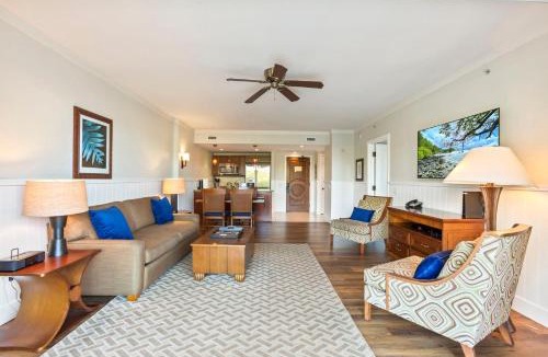 Honokowai Apartment | Extra large 1BR LUXURY resort condo with MASSIVE outdoor space & balcony