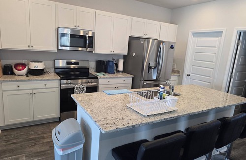 Bloomingdale House | Fabulous 4-bedroom house with AC in charming Bloomingdale