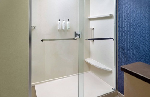 Alpharetta Hotel | Fairfield Inn & Suites By Marriott Alpharetta Avalon Area