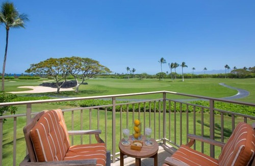 Kaupulehu Condo | Fairway Villa 120A: Charming w/Shared Pool, AC, Golf Cart & Lanai Ocean Views