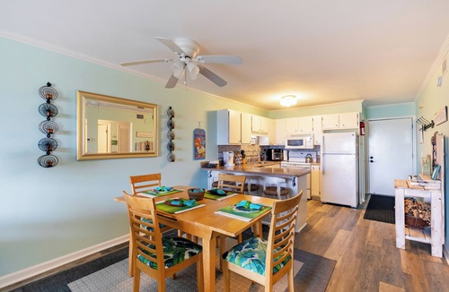 Surfside Beach Condo | FALL SALE 10-15% Off DIRECT BEACH 1st floor Unit No Stairs. Steps to Pool/Beach