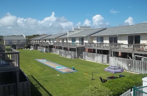 Pine Knoll Shores Condo | Family Beach- Family Values