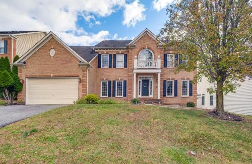 Fairland Apartment | Family-Friendly Home w/Foosball in Silver Spring!