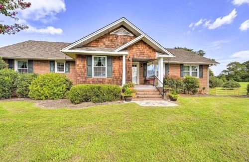 Currituck House | Family Getaway w/Pier on Currituck Sound