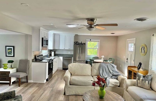 Selby-on-the-Bay House | Family Home on Mayo Peninsula | Deck | Sleeps 10