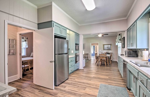 Lexington Cottage | Family Home w/Fire Pit, 2 Mi to Lake Access