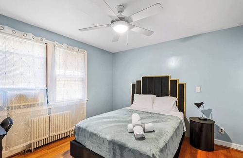 Takoma Park House | Fancy Clean Affordable Large Sleep 6,Takoma Park