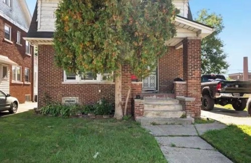Highland Park House | Fantastic 5-bedroom house with AC in charming Highland Park
