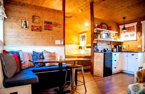 Dripping Springs Cabin | Fantastic Texas Hill Country Cabin for Weekend Getaways in Texas