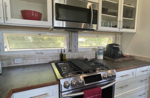Pauwela House | Farm House with Ocean Views! #BBPH 2021/001