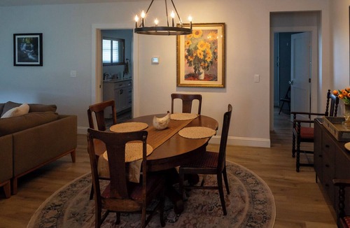 Hendersonville House | Farm Retreat on the French Broad River