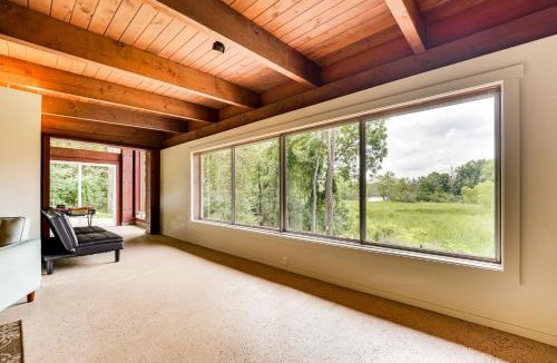 Vandercook Lake House | Fire Pits & Grill: Lakefront Jackson Home