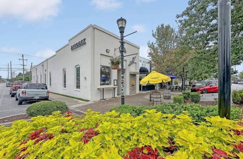 North Charleston House | Firefly Cottage Now Available!