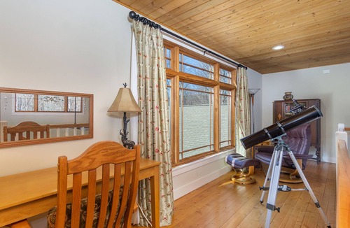Black Mountain House | Fireside Retreat | Pet-Friendly, Hot Tub, Game Area & Fire Pit!
