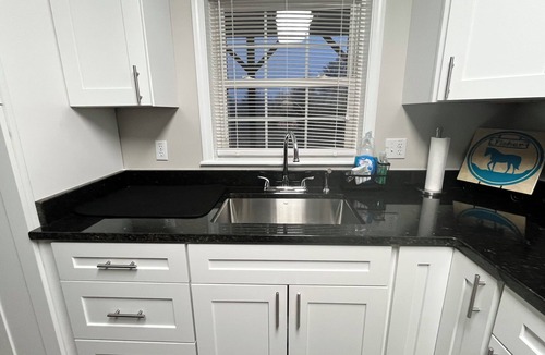Morganton Apartment | Fisher Hill is an immaculate basement apartment with stunning views!
