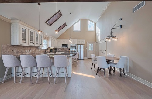 Walden on Lake Conroe House | "Fitz-Just-Right" home in Walden: Boat ramp, Pickleball, Community Pools!