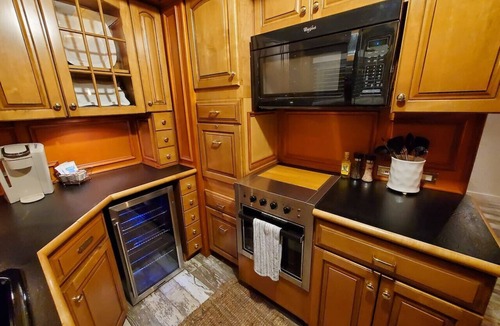 Forked River Boat Rental | Float and Relax ON the Water Float Home w Kayaks