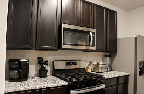 Spring House | Fly-In Convenience: Cozy Home minutes from IAH