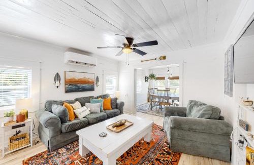Frisco House | FO960 The Blue Pearl