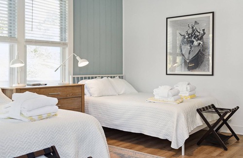 Folly Beach Hotel | Folliday Inn: Room: The Dolphin: Room 36