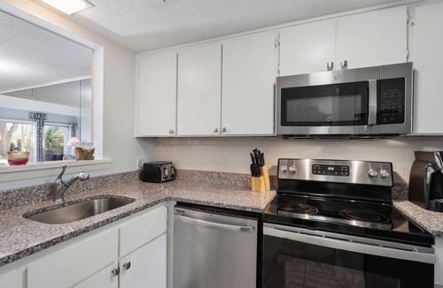 Hilton Head Island House | Forest Beach Townhome 2BR/1.5 Bath Pet Friendly and 1 Block from the Beach