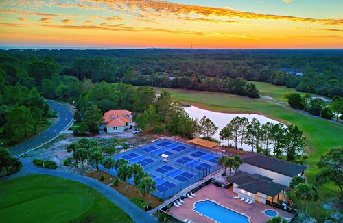 Carrabelle Villa | Forgotten Coast Getaway, ADA