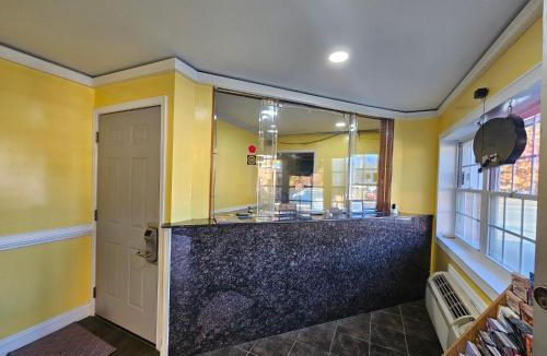 North Newport News Hotel | Fort Eustis INN