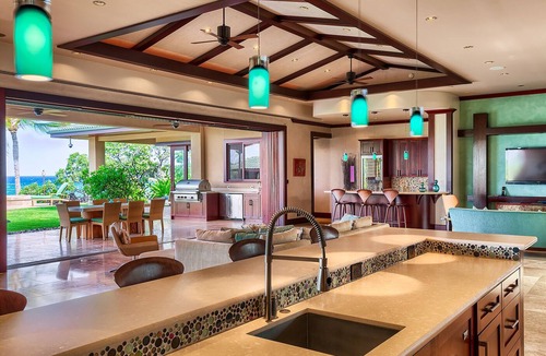 Waikoloa House | Four Bedroom Oceanfront Estate at Naupaka Place at Waikoloa Beach!