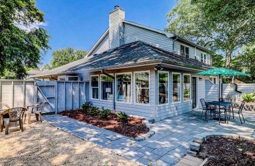 Old Village House | Fox Pond Drive