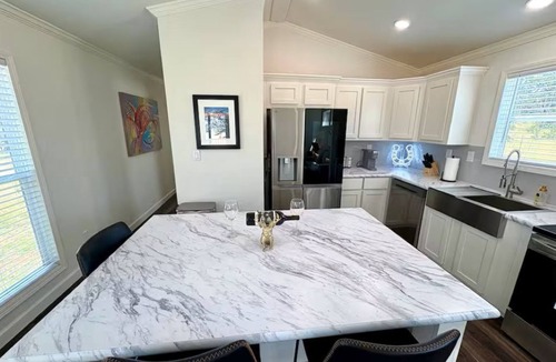 Fredericksburg House | Fredericksburg - The Lucky Ones! 2/2 - Dog Friendly and Open Spaces!