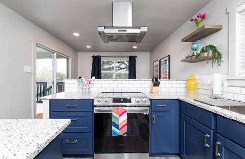 Belton House | Fresh and fun Belton lake view home