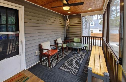 East Raleigh House | Freshly Renovated Raleigh Home Near Downtown!