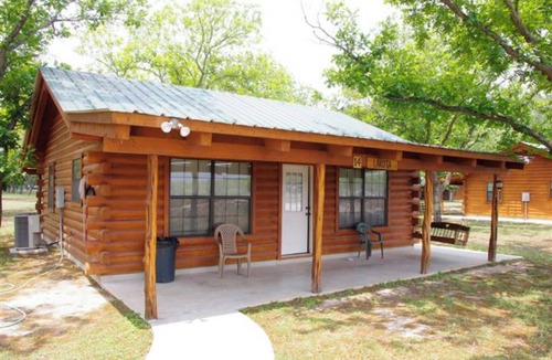 Leakey Cabin | Frio Pecan Farm Log Cabins 1-17