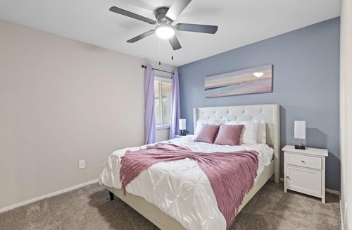 Towson Apartment | Full Kitchen-W/D-King-A/C-Parking-Self Check-In
