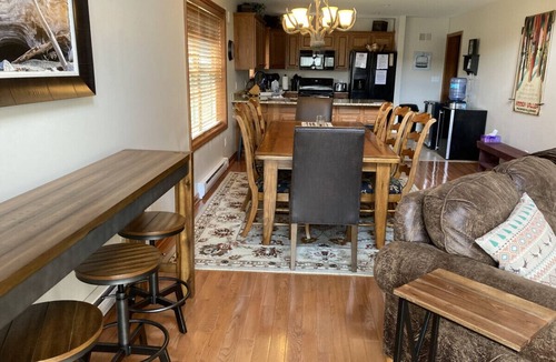 Hidden Valley Apartment | Game Room, Fire Pit & Pet-Friendly w/AC