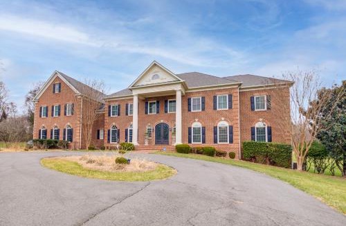 Great Falls Villa | Game Rooms & Gym! Luxe Great Falls Estate