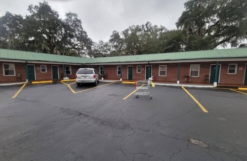 Perry Hotel | Gandy Motor Lodge
