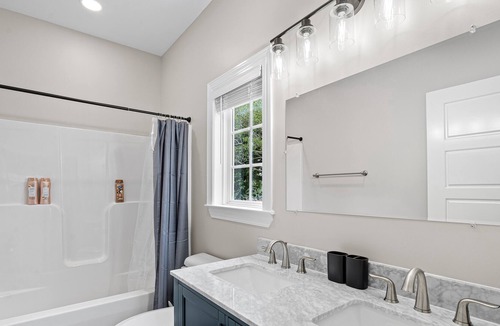 Gastonia House | Gastonia Charmer!