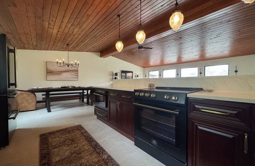 Hudson Bend House | Gated Lakefront villa with pickleball court, fire-pit, stunning views, and more!