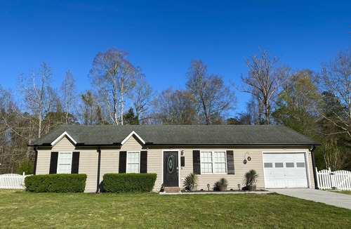 McCutcheon Field House | Gem of Jacksonville, near NC Beaches & Military Base
