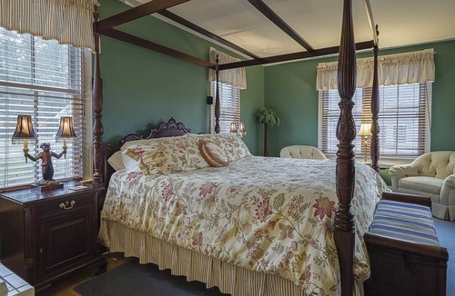 St. Michaels Bed & Breakfast | George Brooks House B&B